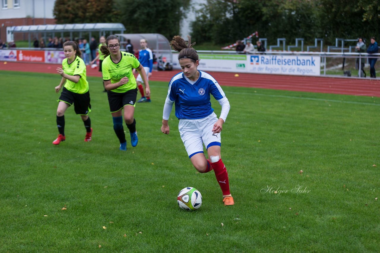 Bild 329 - B-Juniorinnen TSV Schoenberg - Holstein Kiel : Ergebnis: 0:23